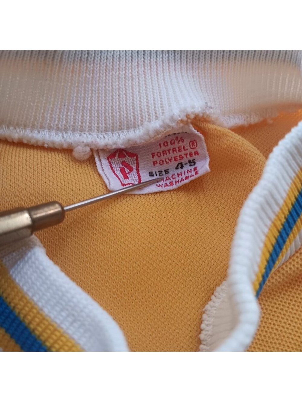 Vintage T-shirt Boys 4-5 1970s Yellow Short-Sleeve Ringer Collar Penneys